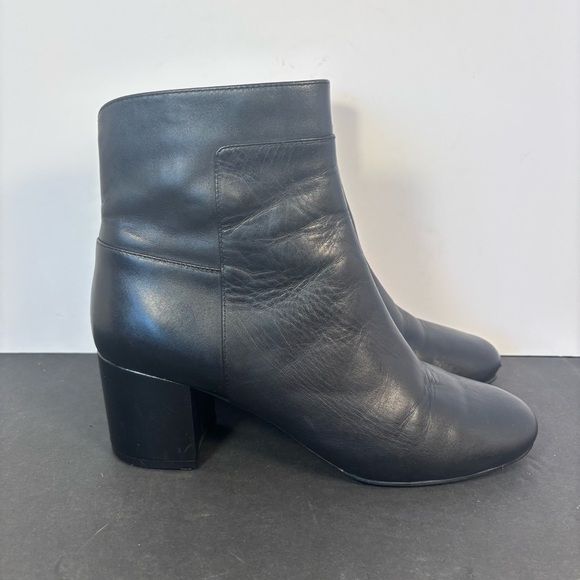 Black Leather Ankle Boots Women’s 6.5B Medium Block Heel Side Zip Classic Office - Picture 3 of 8